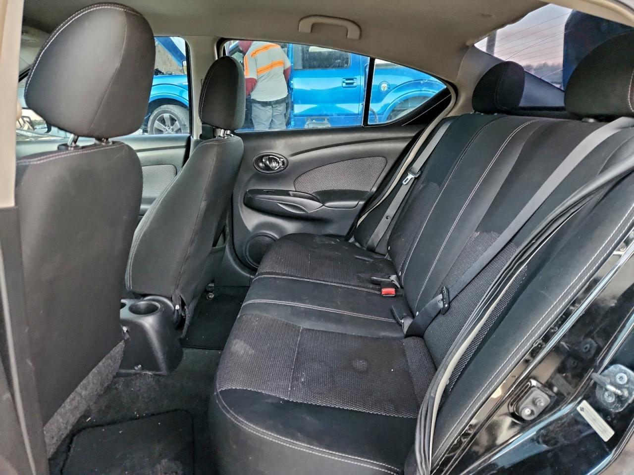 2015 NISSAN VERSA