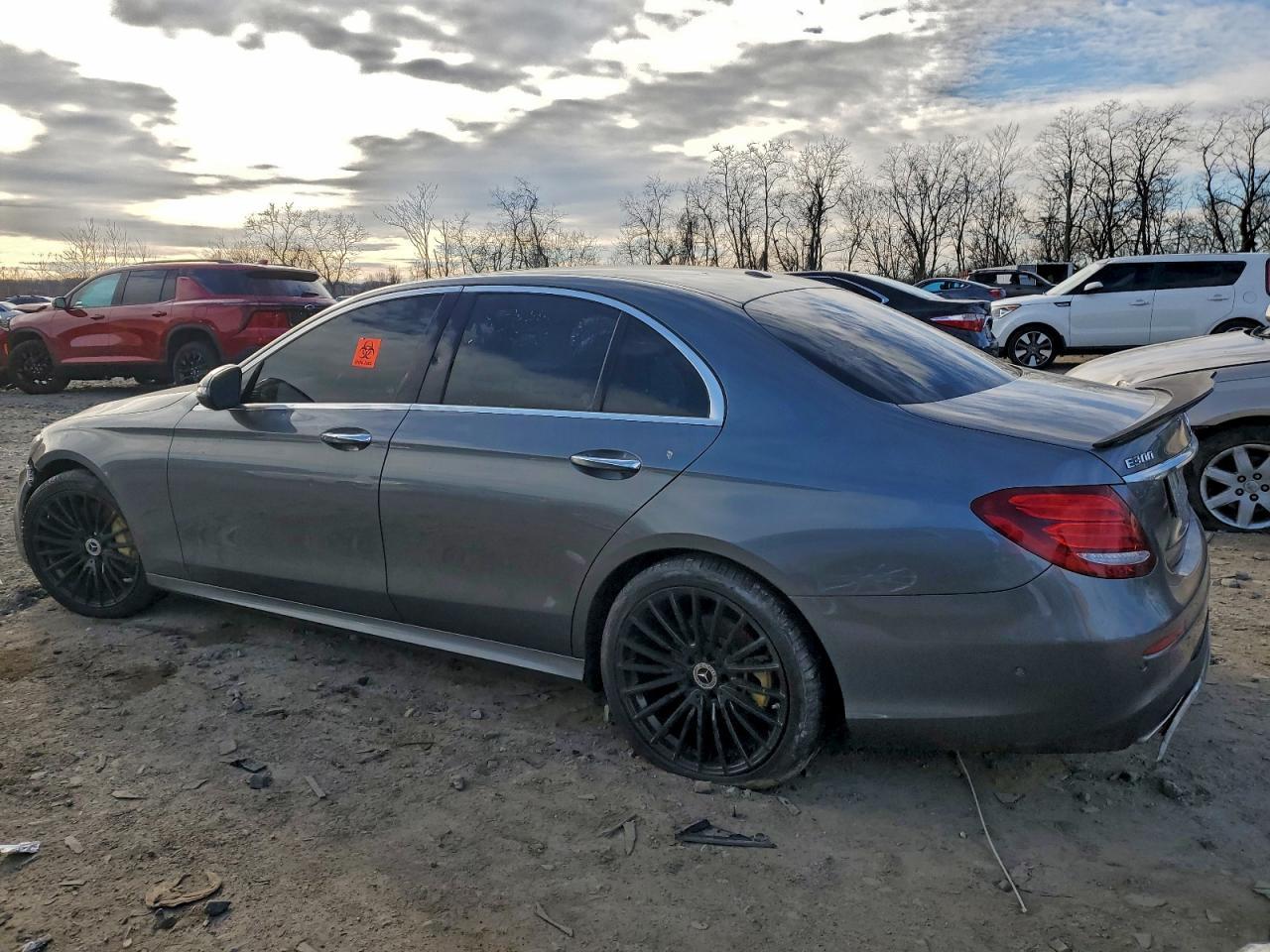 2017 MERCEDES-BENZ E-Class
