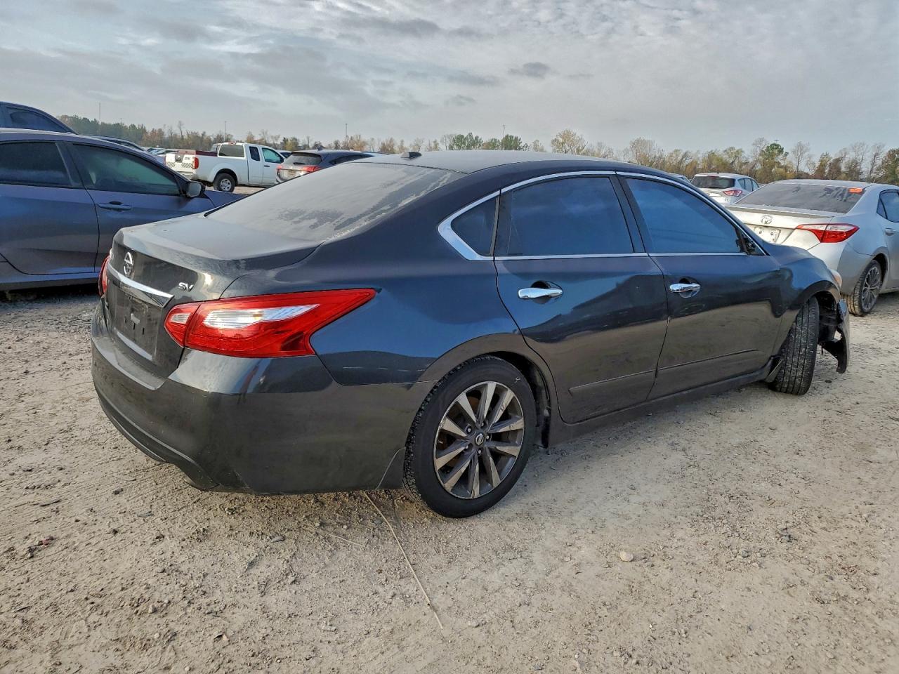 2016 NISSAN ALTIMA