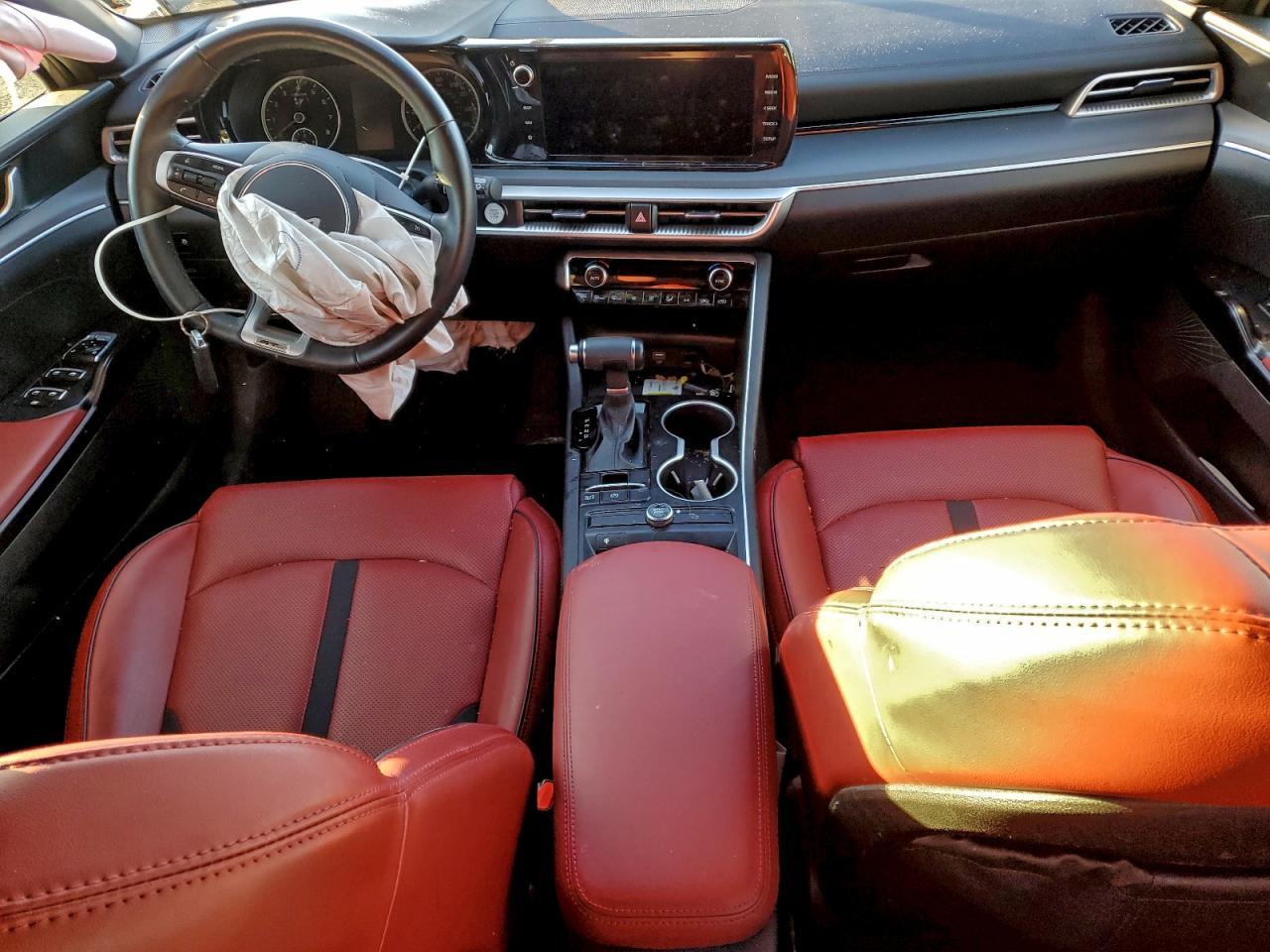 2023 KIA K5