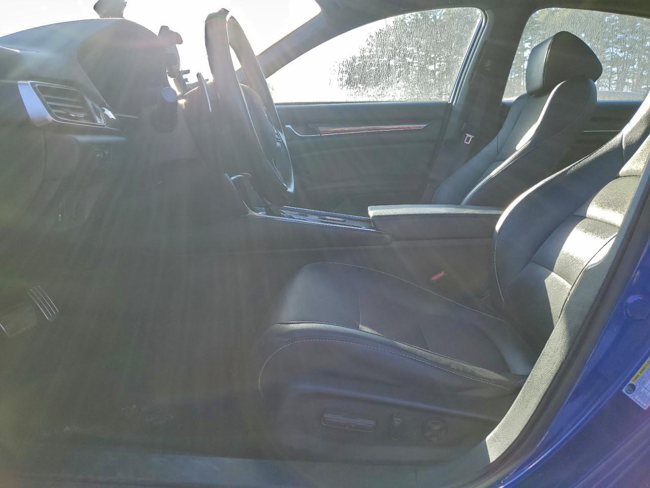 2019 HONDA ACCORD