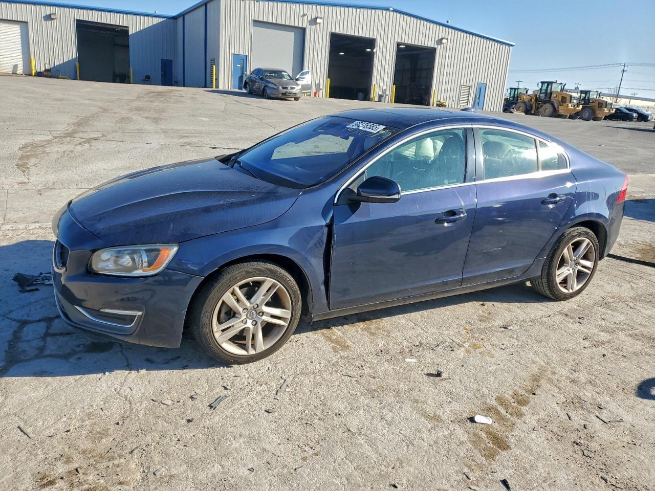 2015 VOLVO S60
