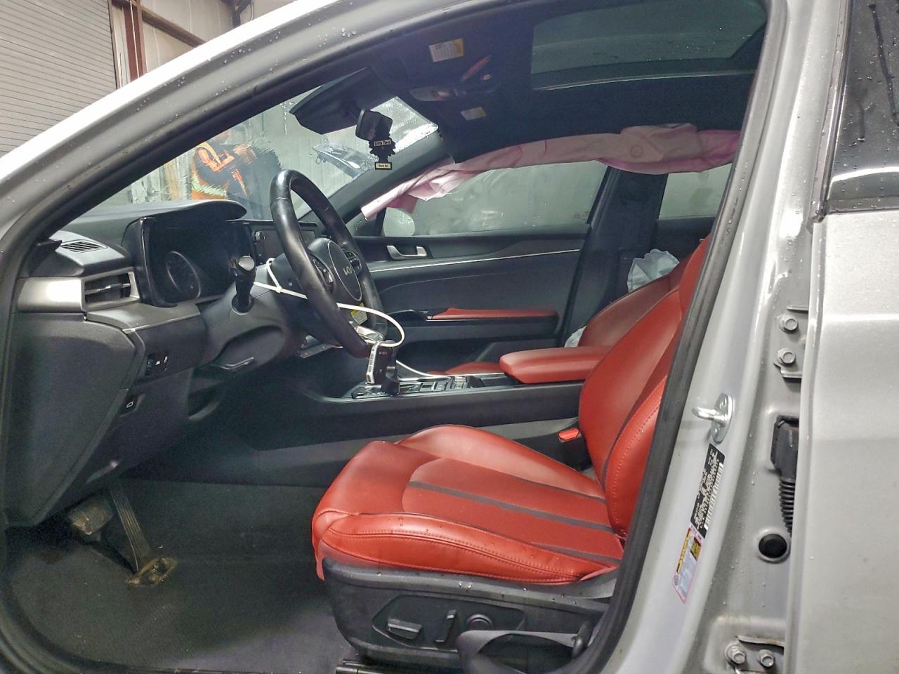 2023 KIA K5