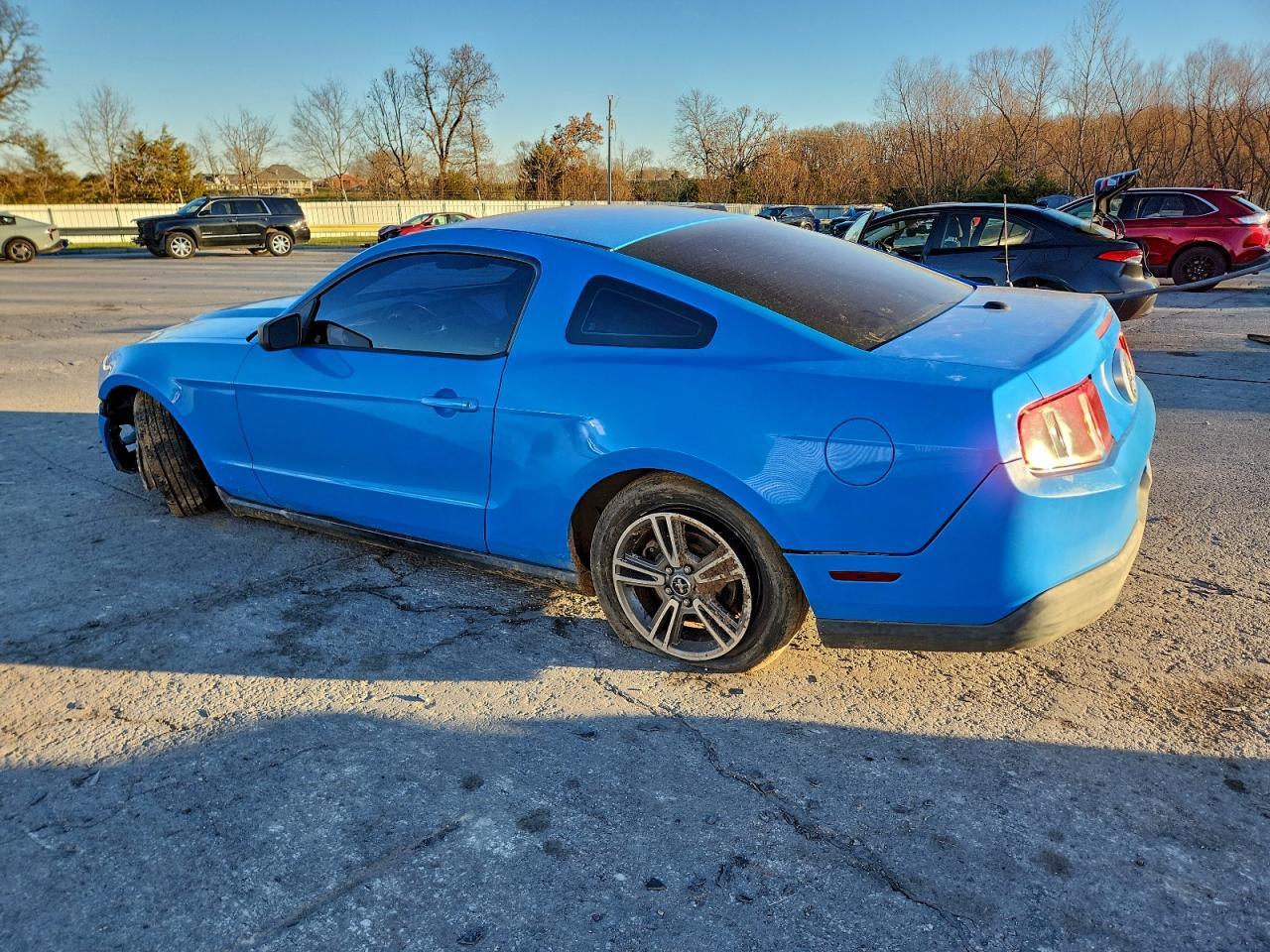 2010 FORD MUSTANG