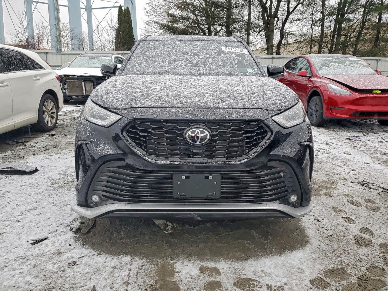 2024 TOYOTA HIGHLANDER