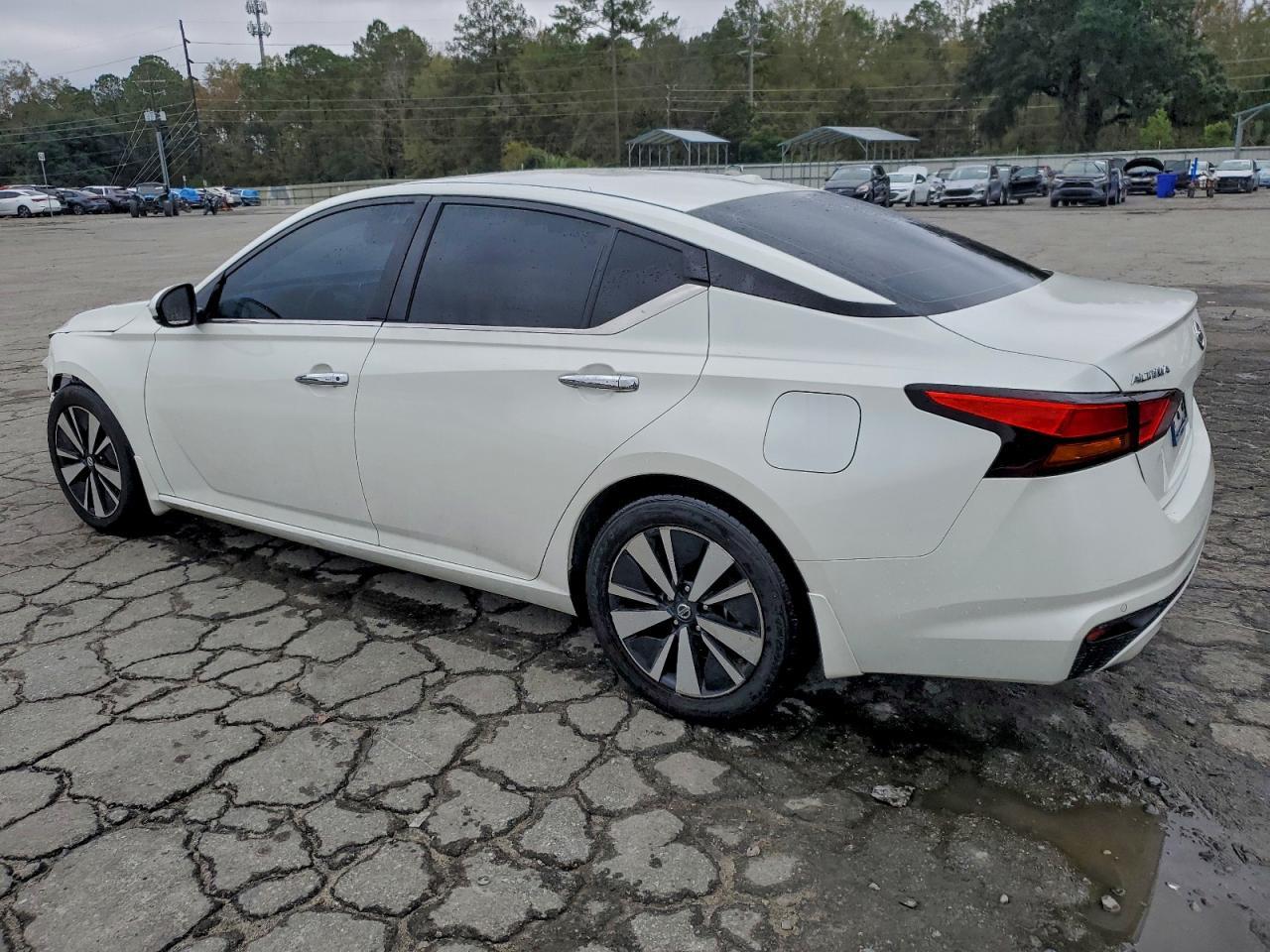 2019 NISSAN ALTIMA