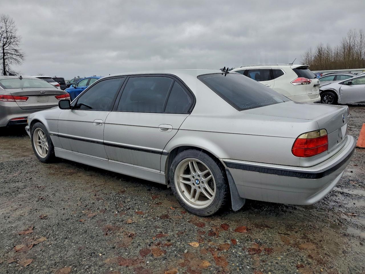 2001 BMW 7 series