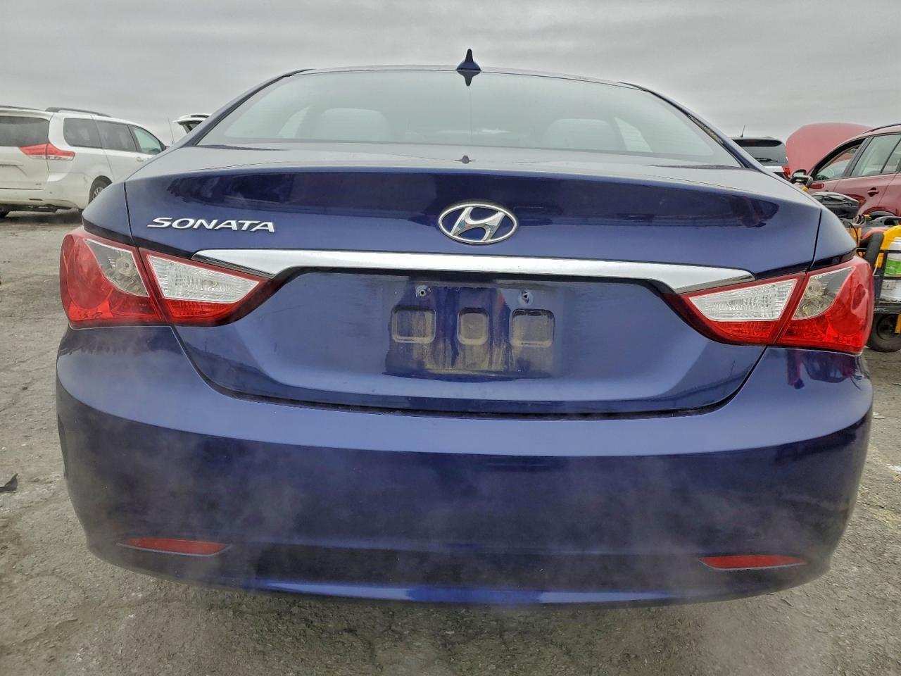 2013 HYUNDAI SONATA