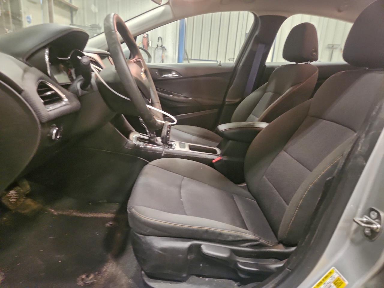 2017 CHEVROLET CRUZE