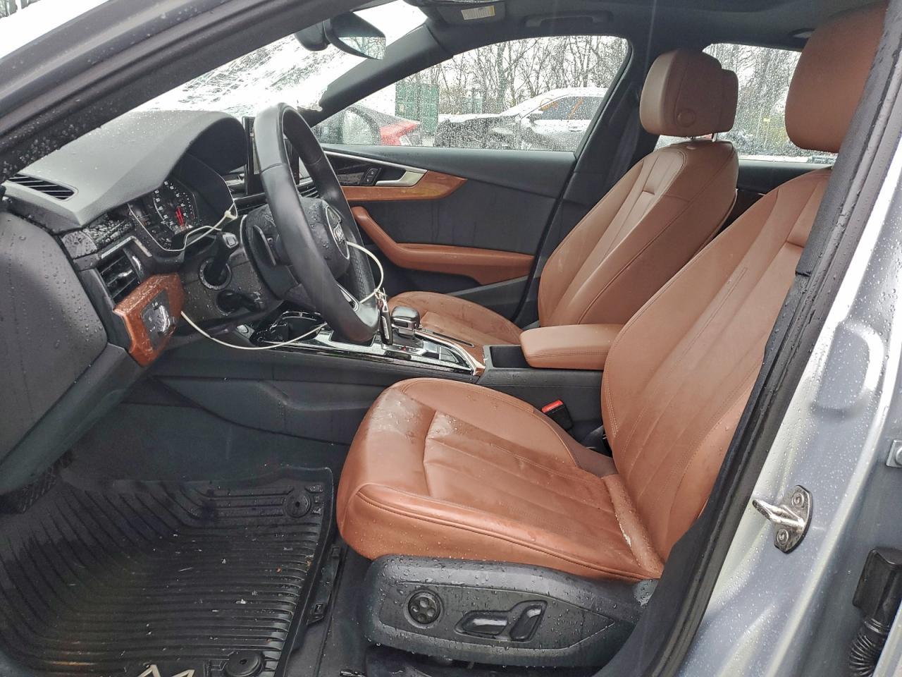 2022 AUDI A4