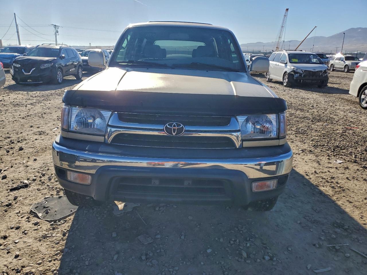 2002 TOYOTA 4Runner