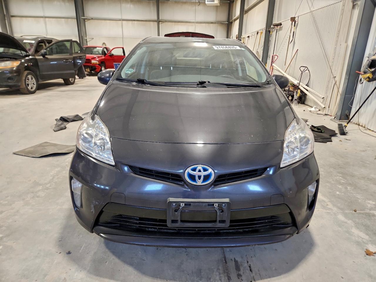 2014 TOYOTA PRIUS