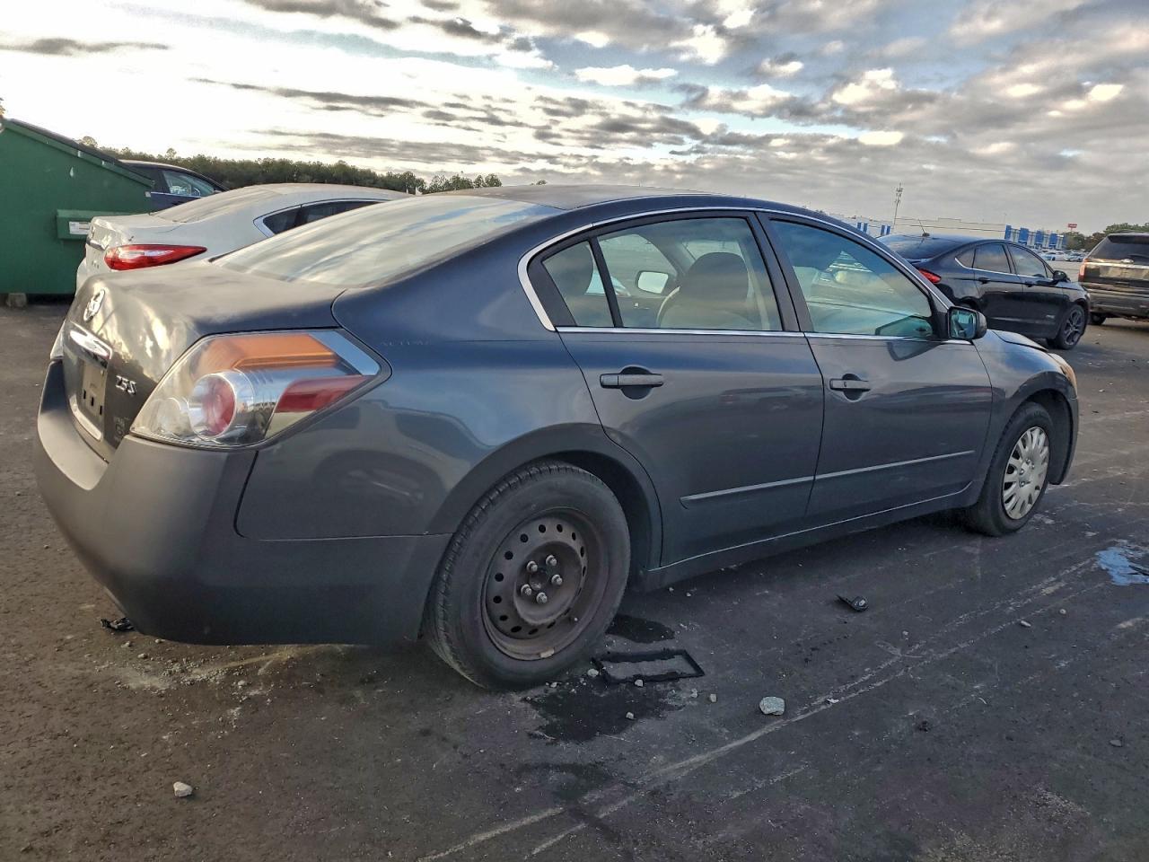2012 NISSAN ALTIMA