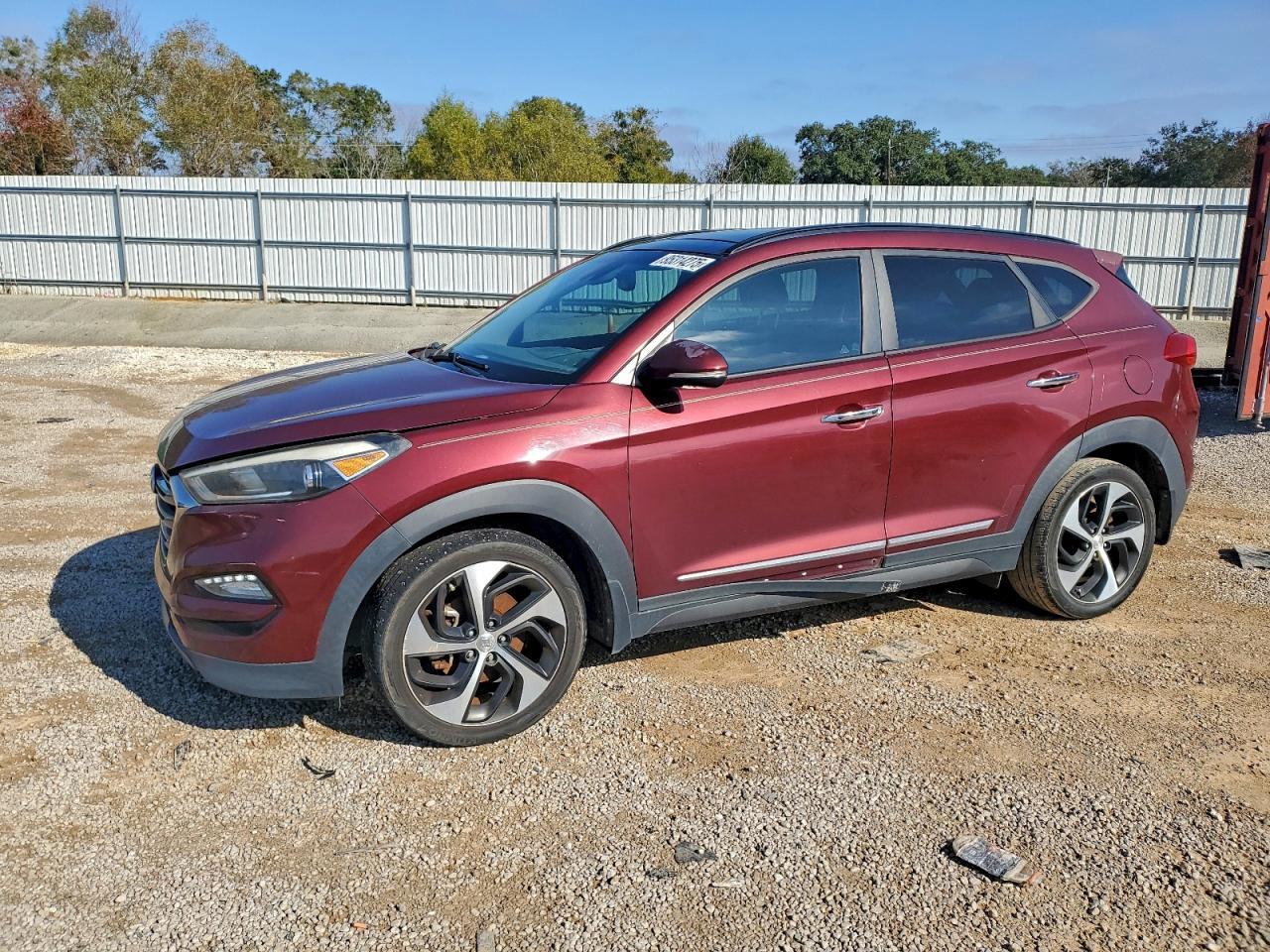 2016 HYUNDAI TUCSON