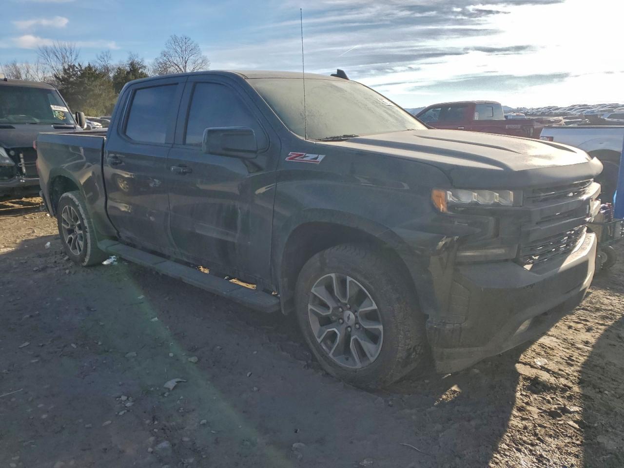 2021 CHEVROLET Silverado