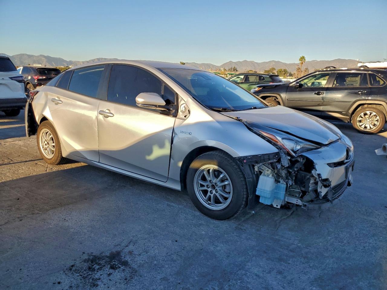 2017 TOYOTA PRIUS