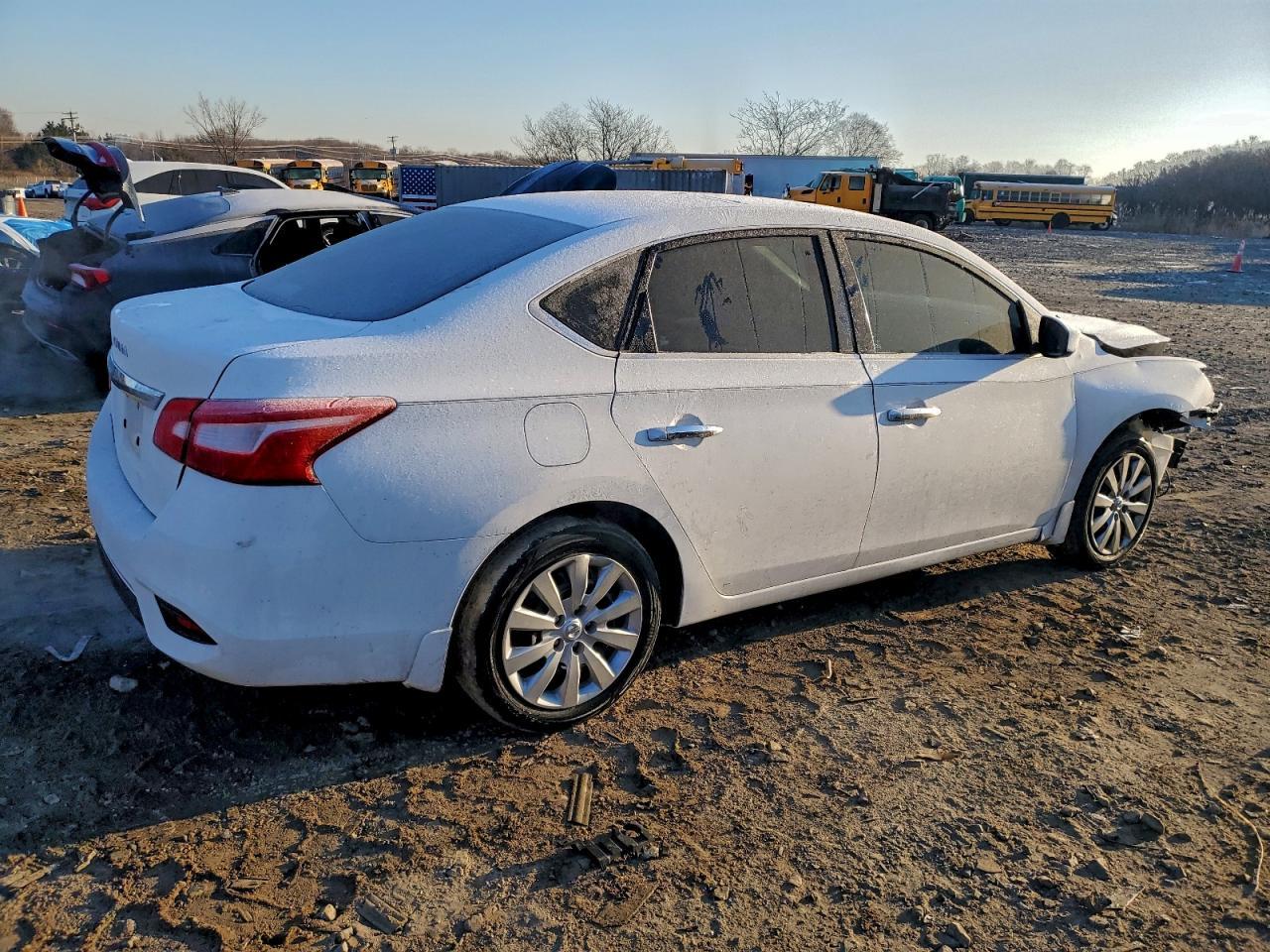 2017 NISSAN SENTRA