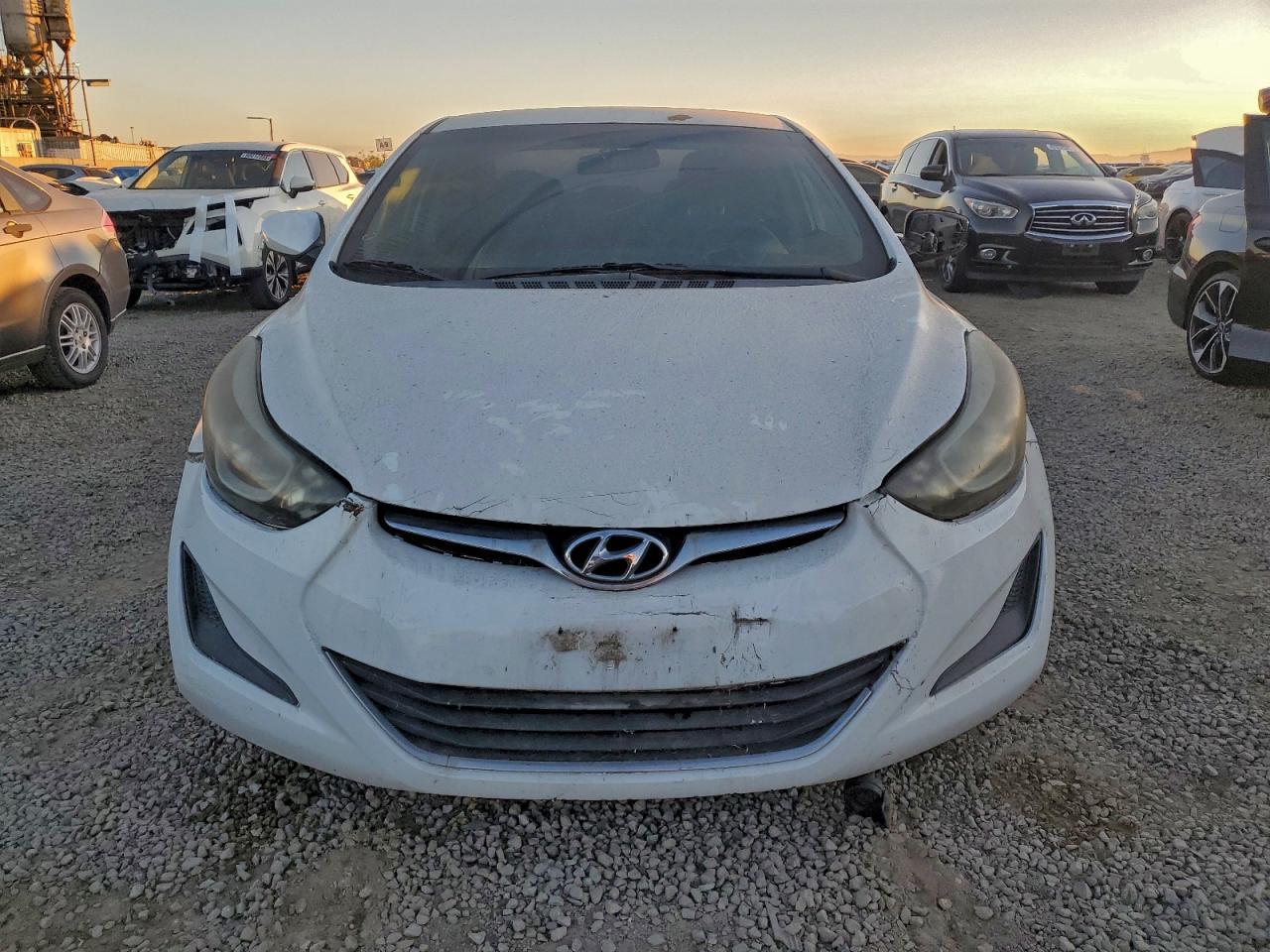 2015 HYUNDAI ELANTRA
