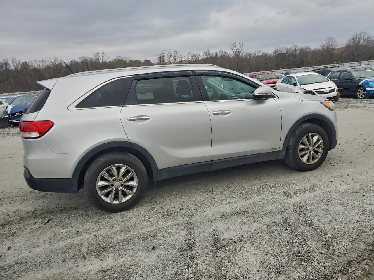 2017 KIA SORENTO
