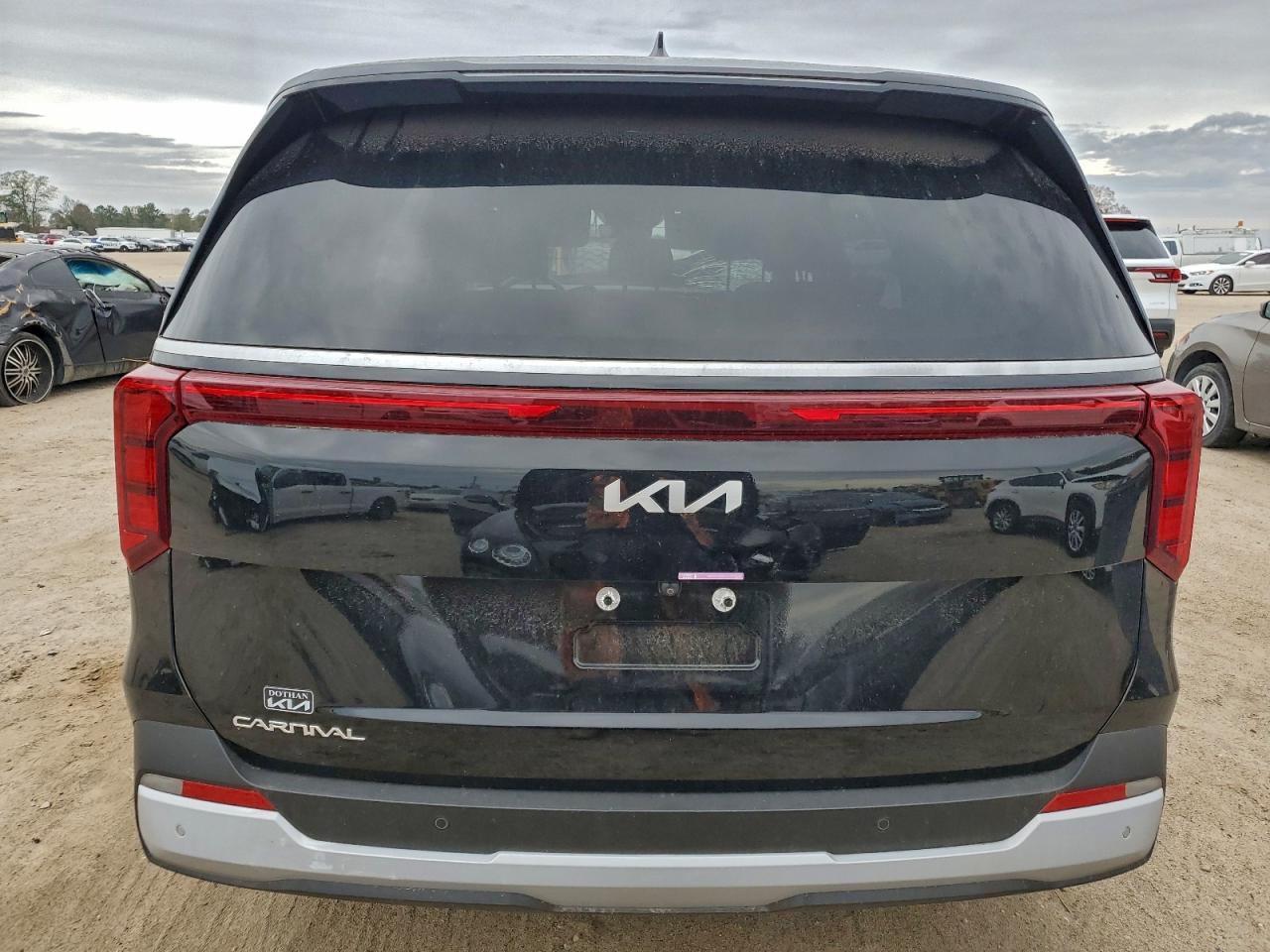 2025 KIA Carnival