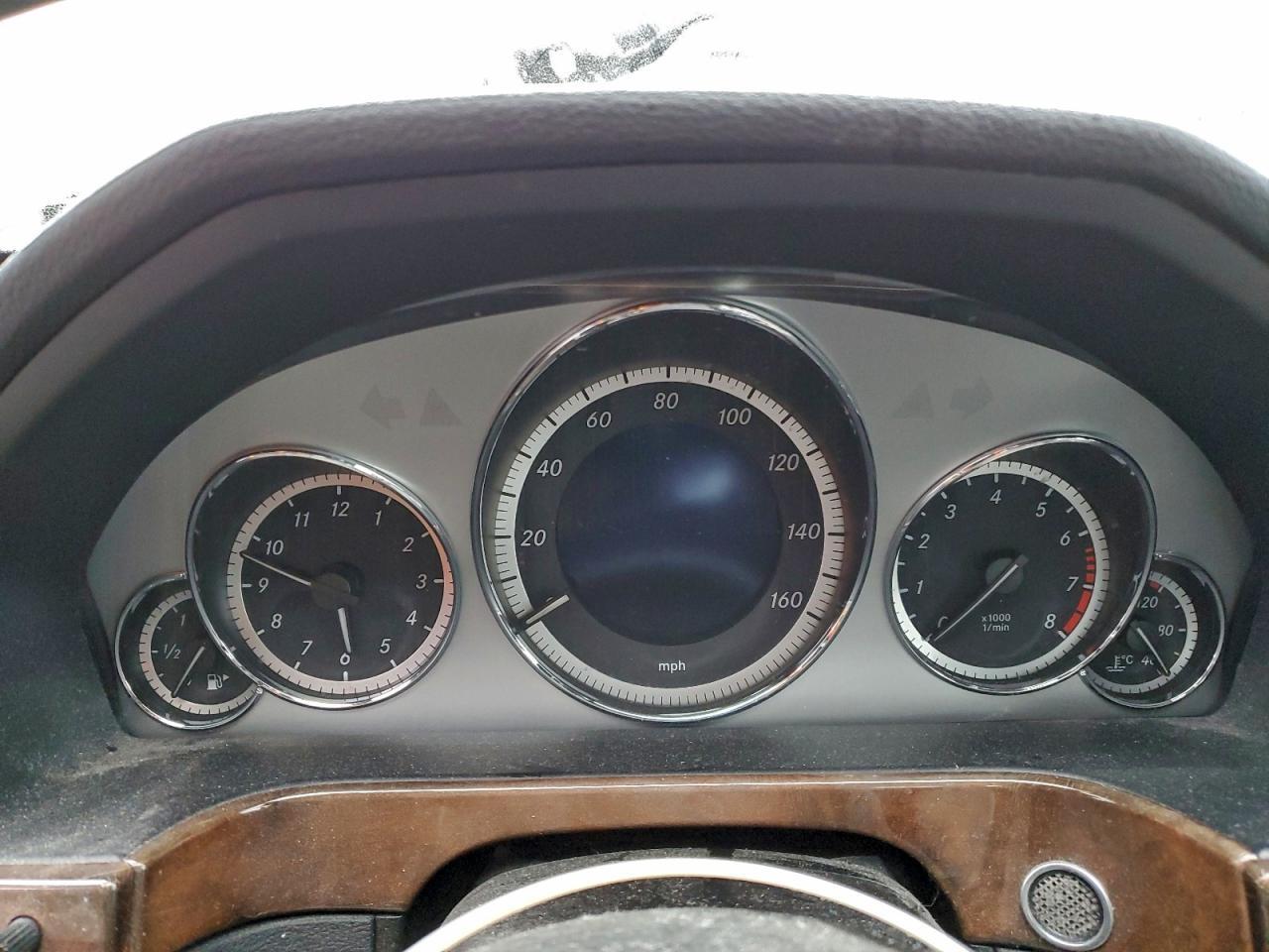 2013 MERCEDES-BENZ E-Class