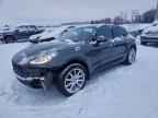 2016 PORSCHE Macan