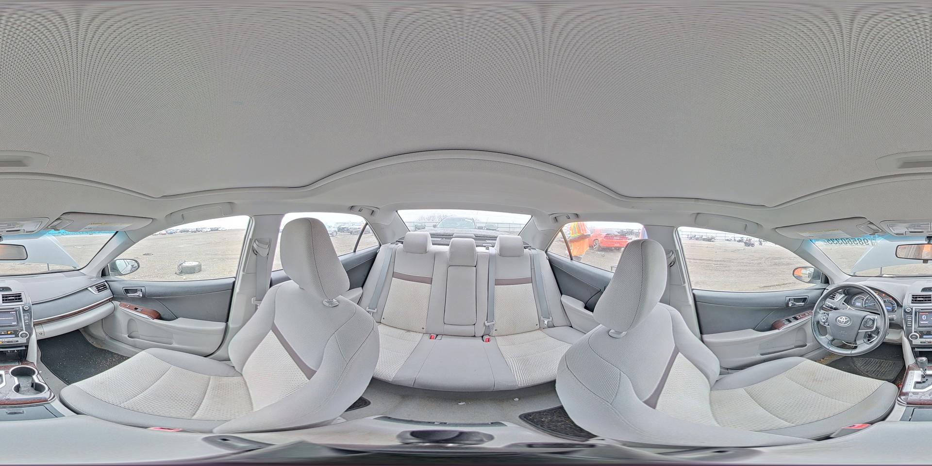 2014 TOYOTA CAMRY