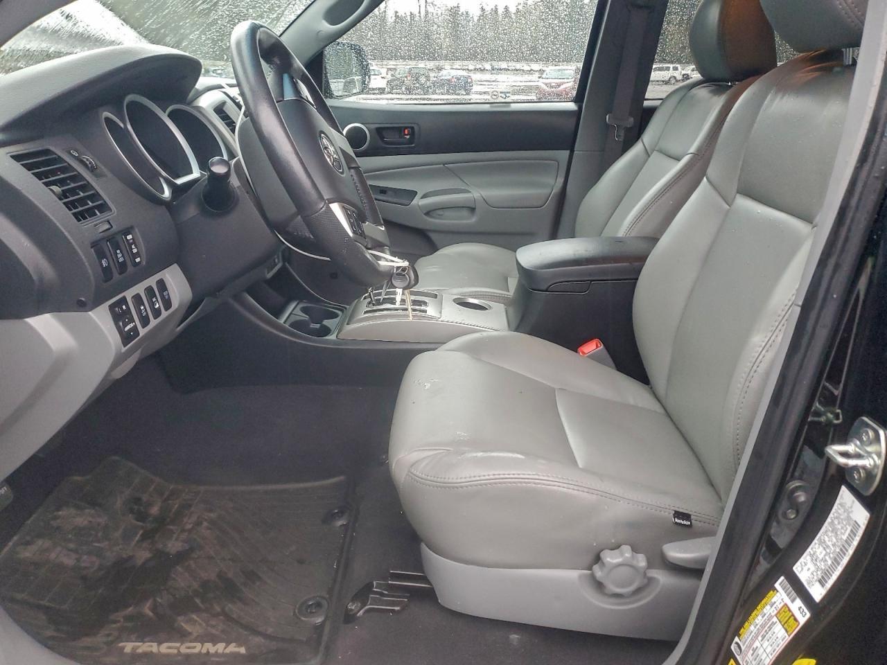 2012 TOYOTA TACOMA