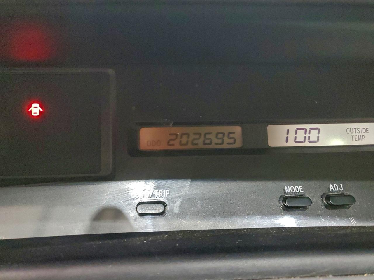 2004 TOYOTA Avalon