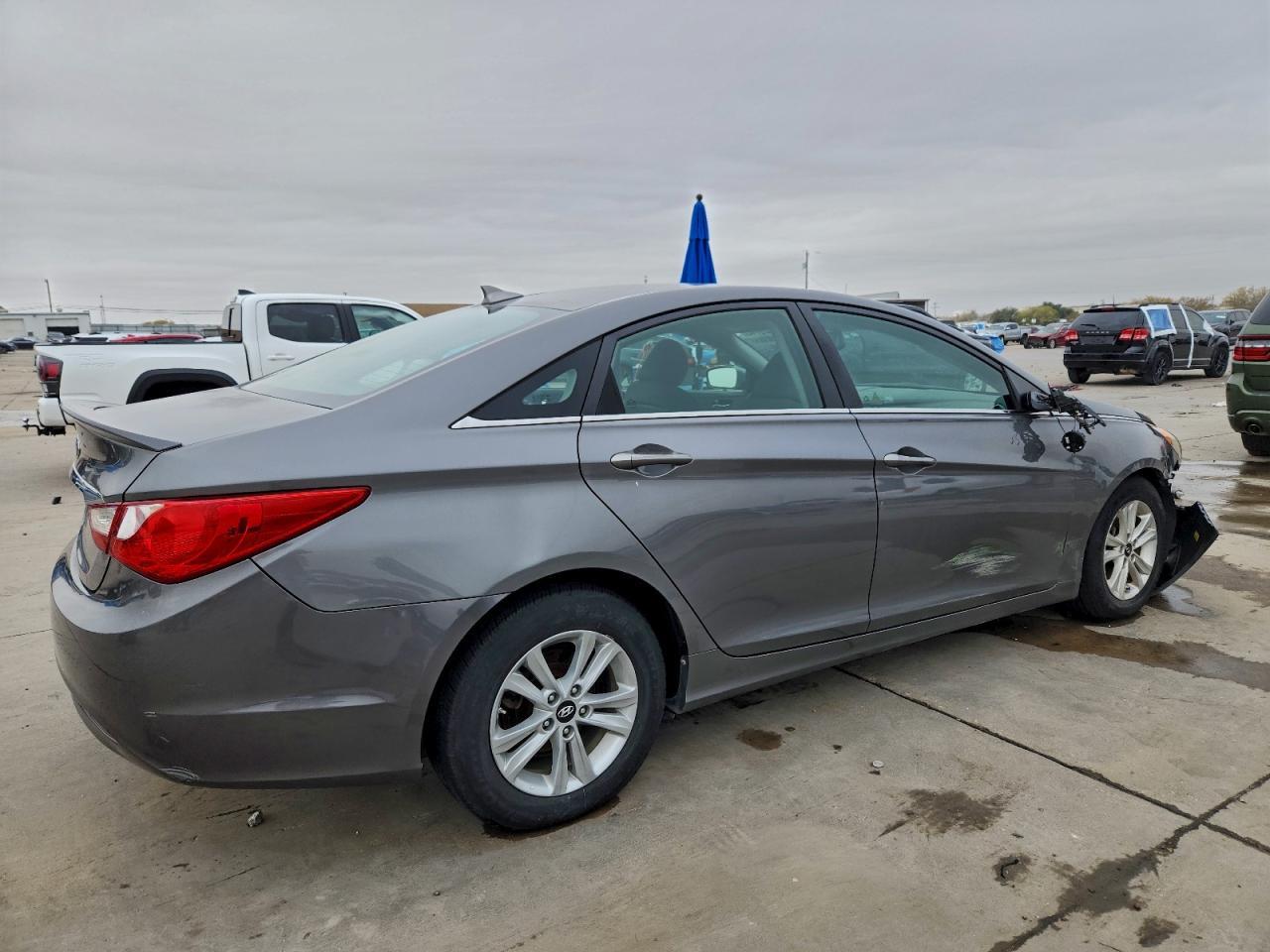 2013 HYUNDAI SONATA