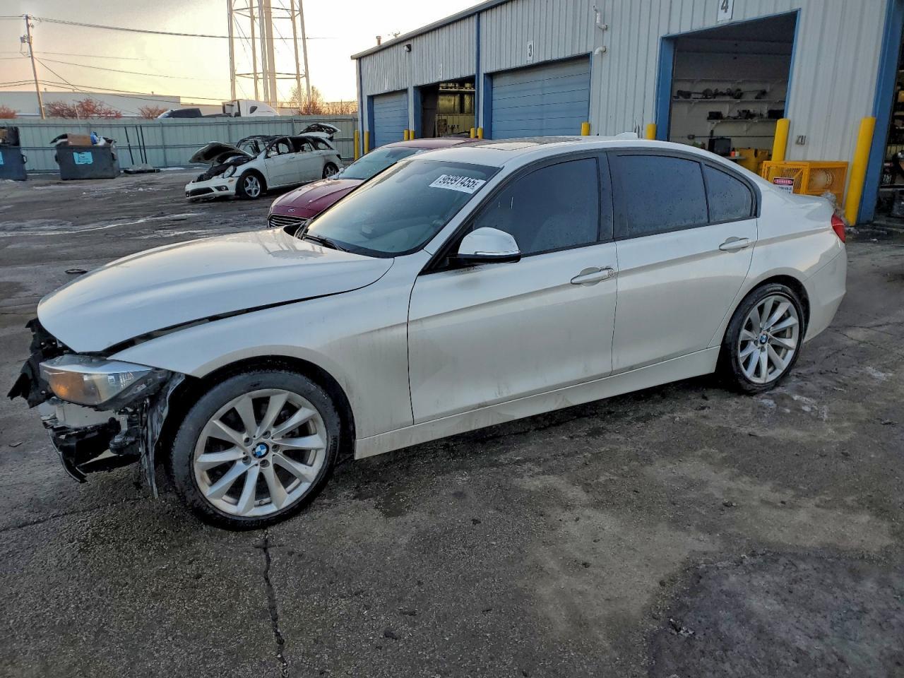 2013 BMW 3 SERIES