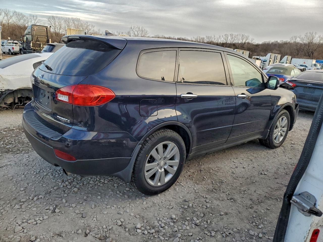 2012 SUBARU Tribeca