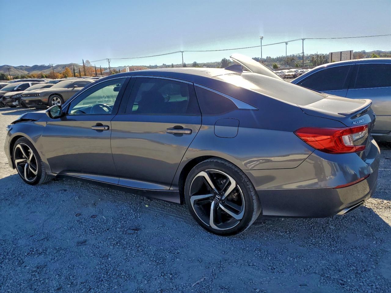 2018 HONDA ACCORD