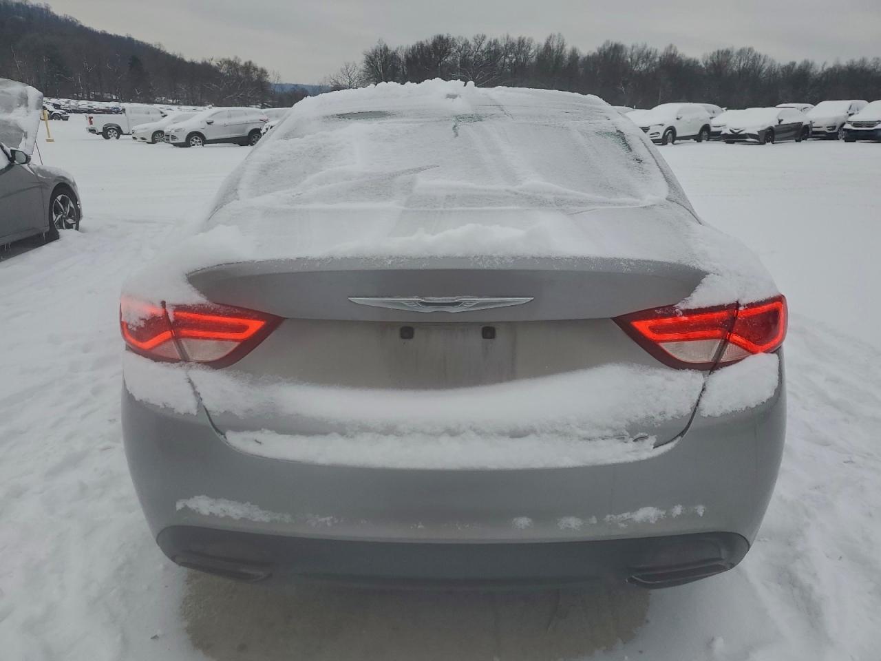 2015 CHRYSLER 200