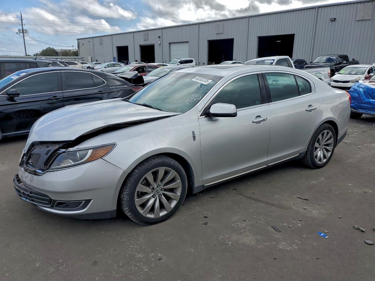 2015 LINCOLN MKS