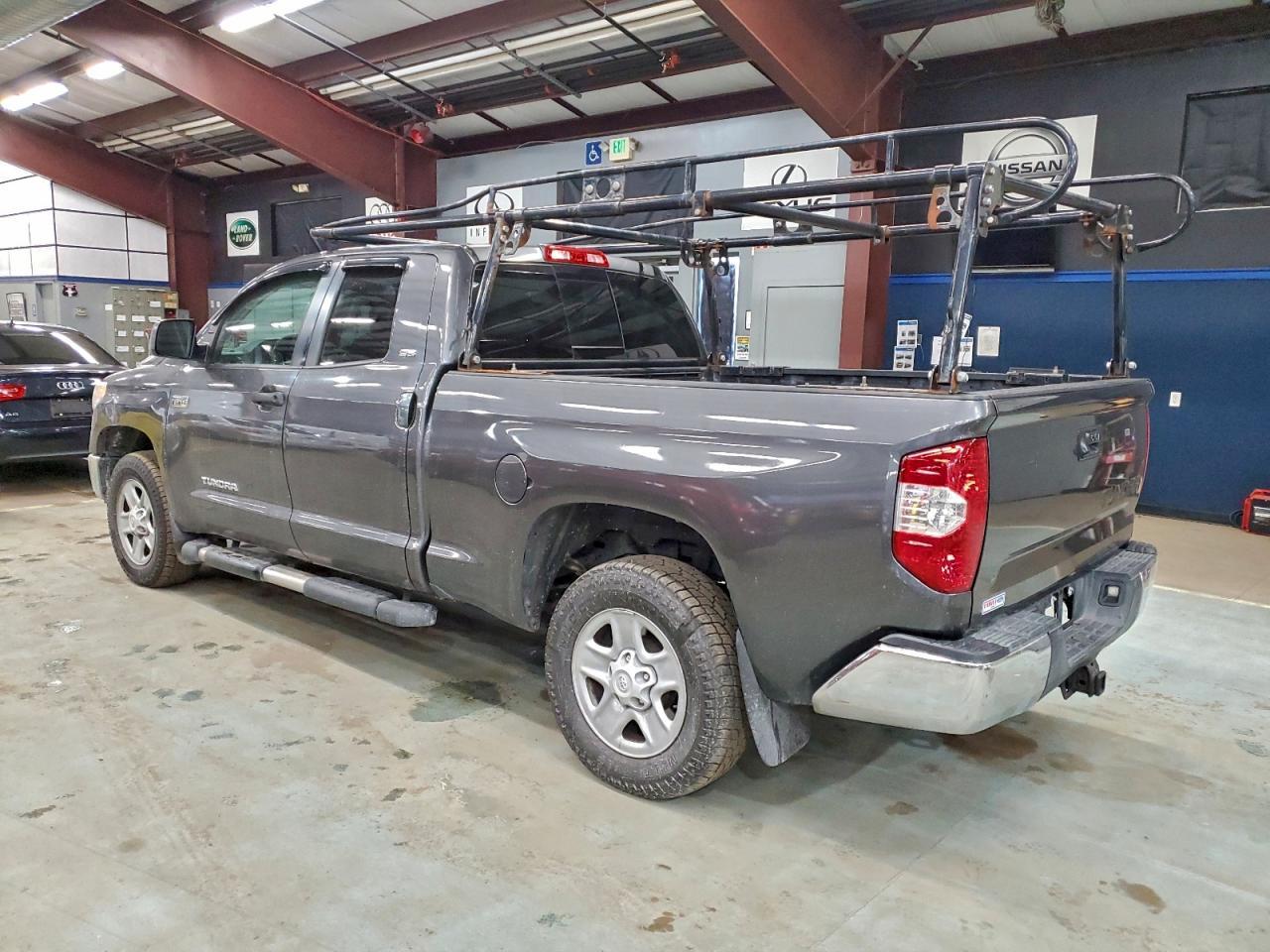 2016 TOYOTA TUNDRA