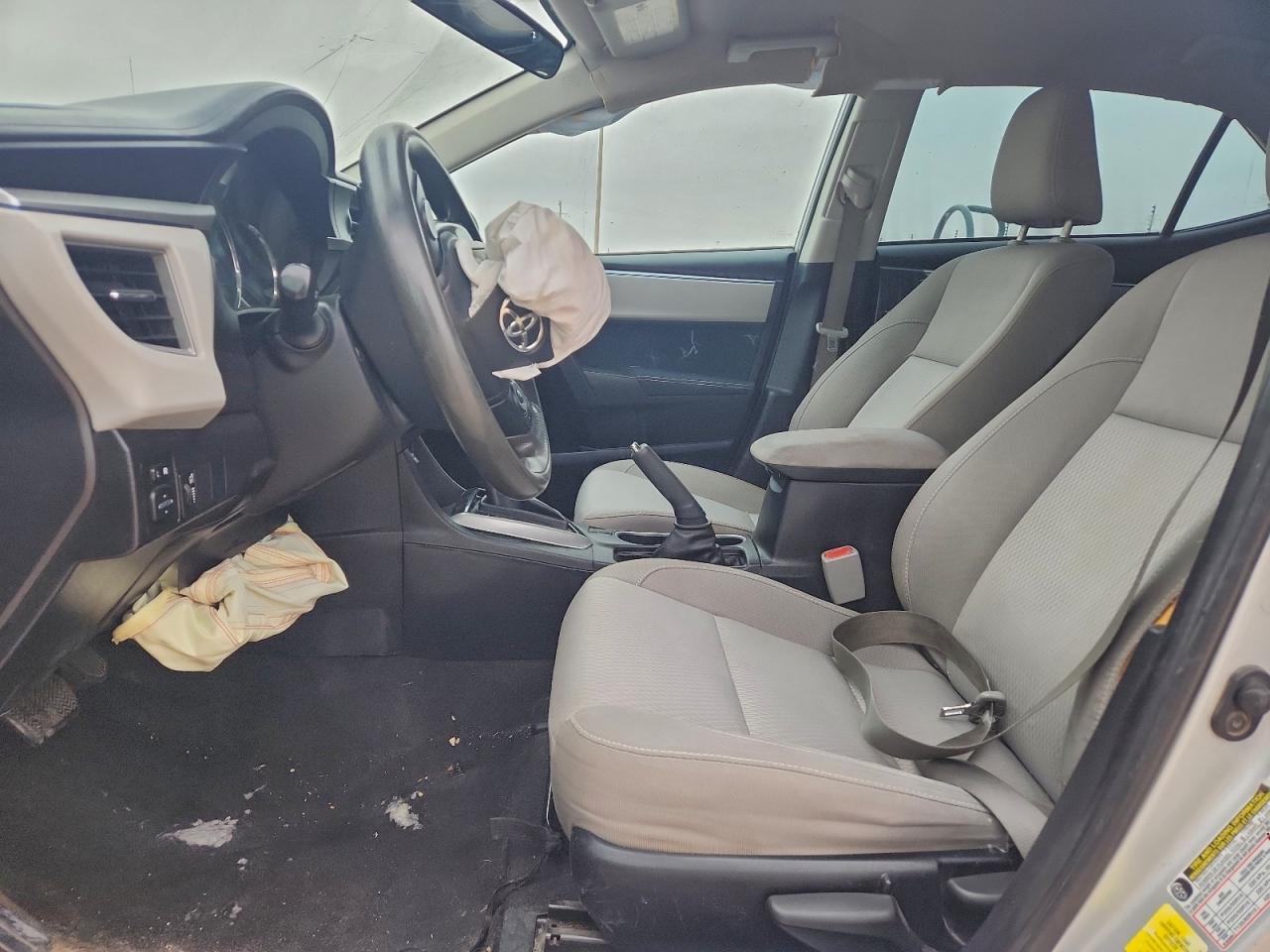 2016 TOYOTA COROLLA