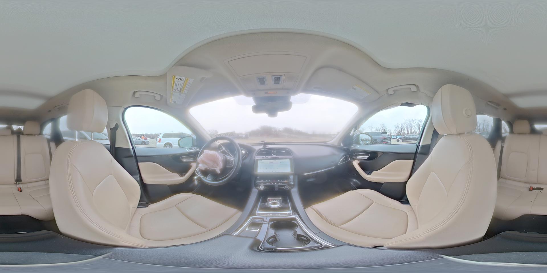 2020 JAGUAR F-Pace