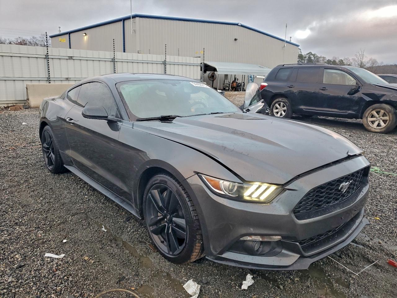 2017 FORD MUSTANG