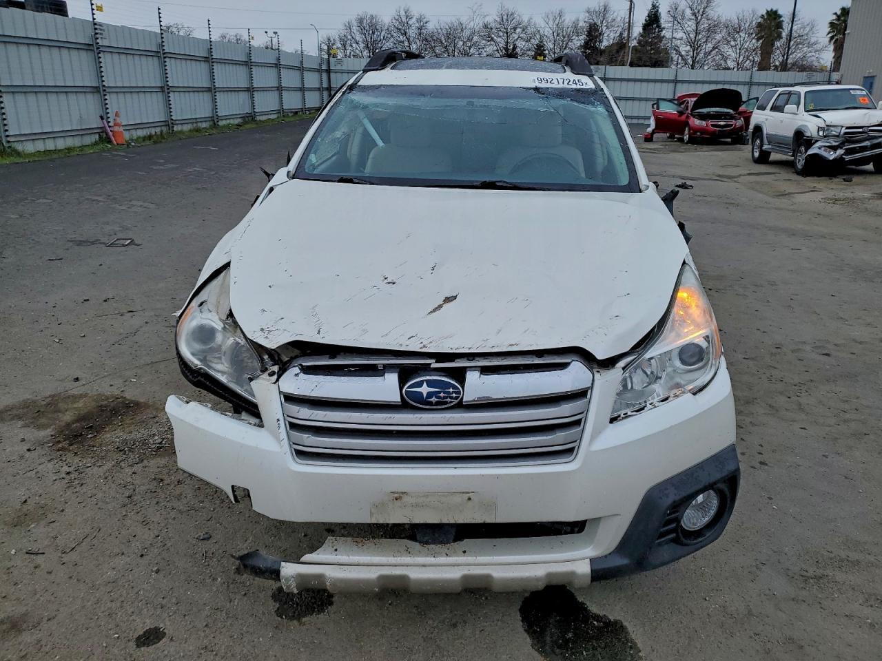2014 SUBARU Outback