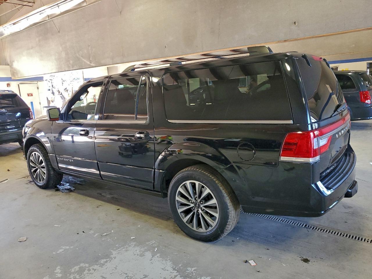 2016 LINCOLN Navigator
