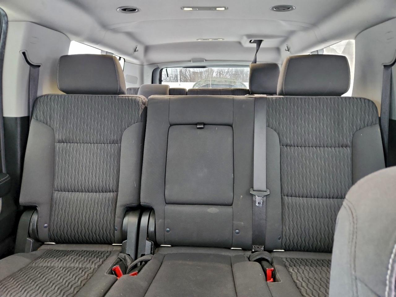 2018 CHEVROLET Suburban