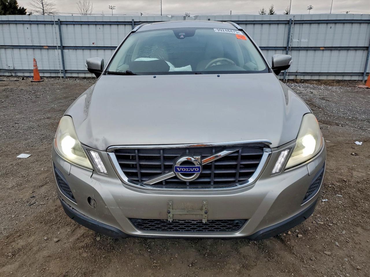 2013 VOLVO XC60