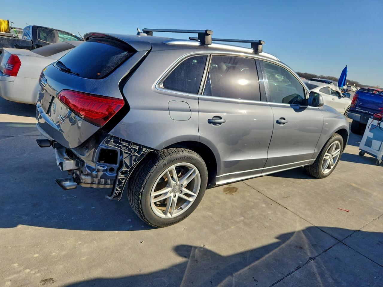 2014 AUDI Q5