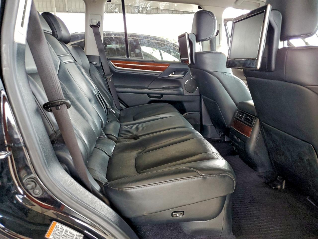 2017 LEXUS LX 570