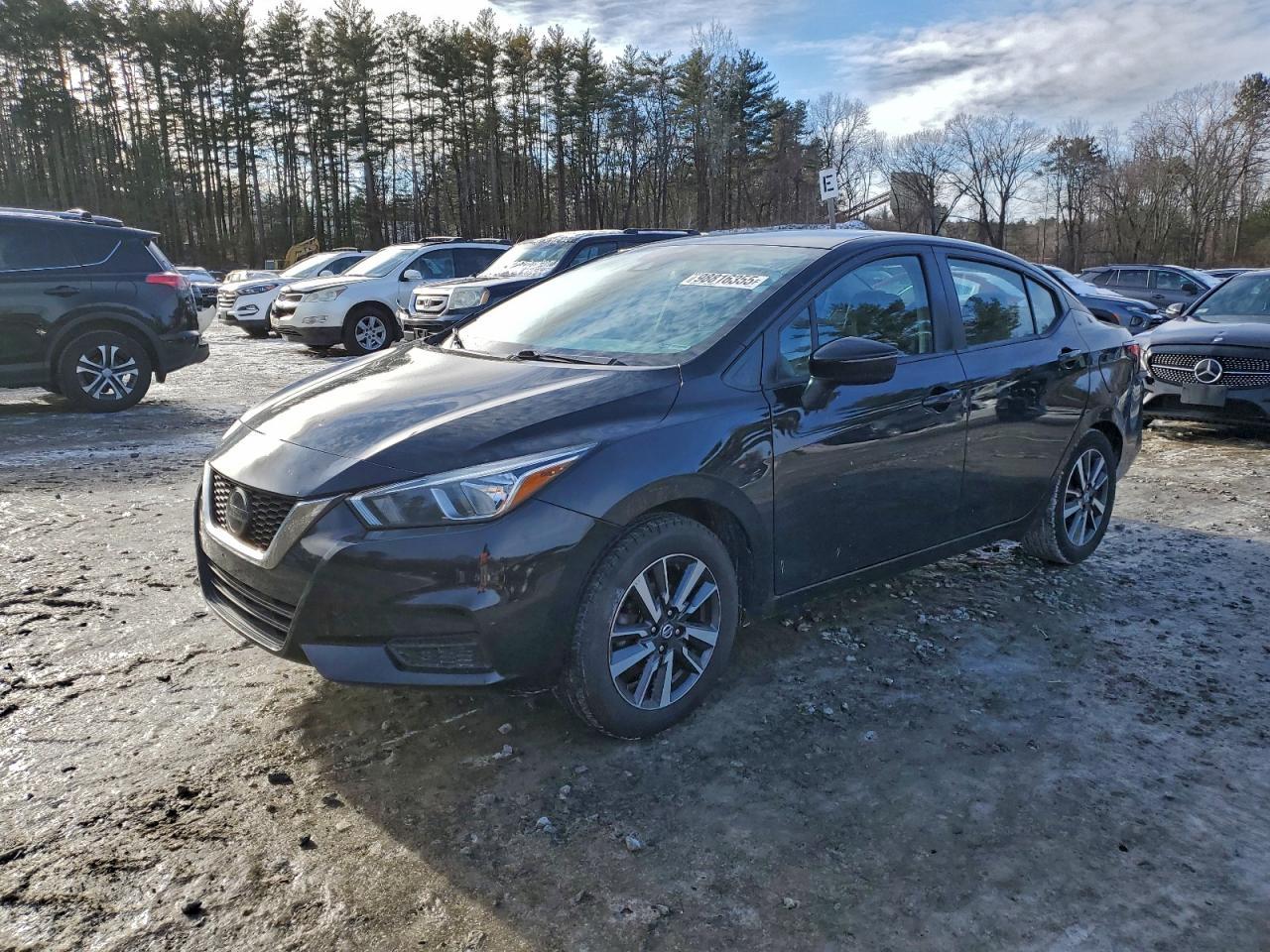 2021 NISSAN VERSA