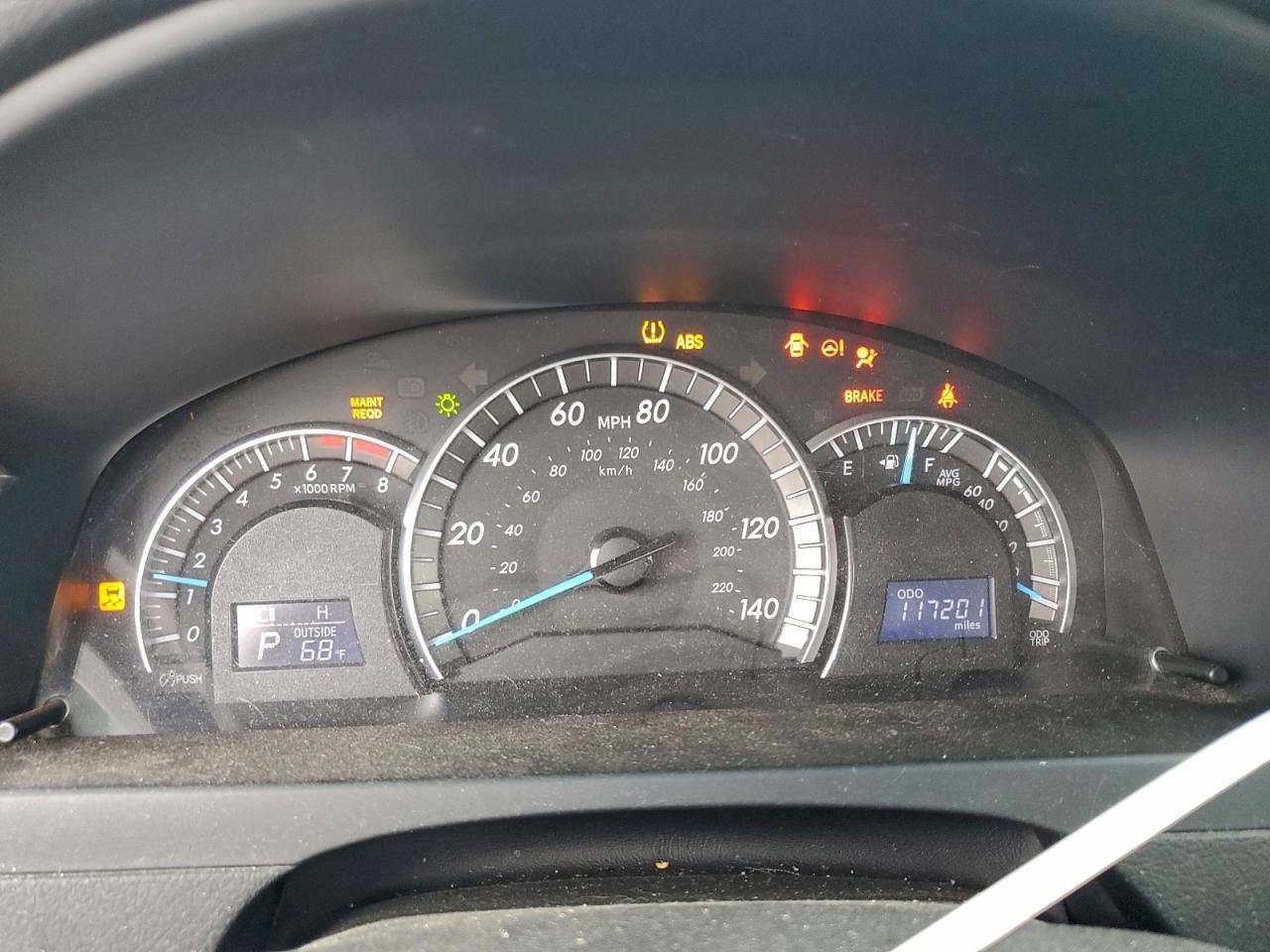 2014 TOYOTA CAMRY