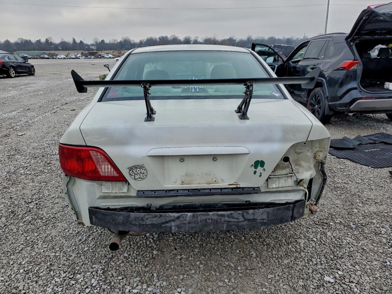 2003 MITSUBISHI Galant
