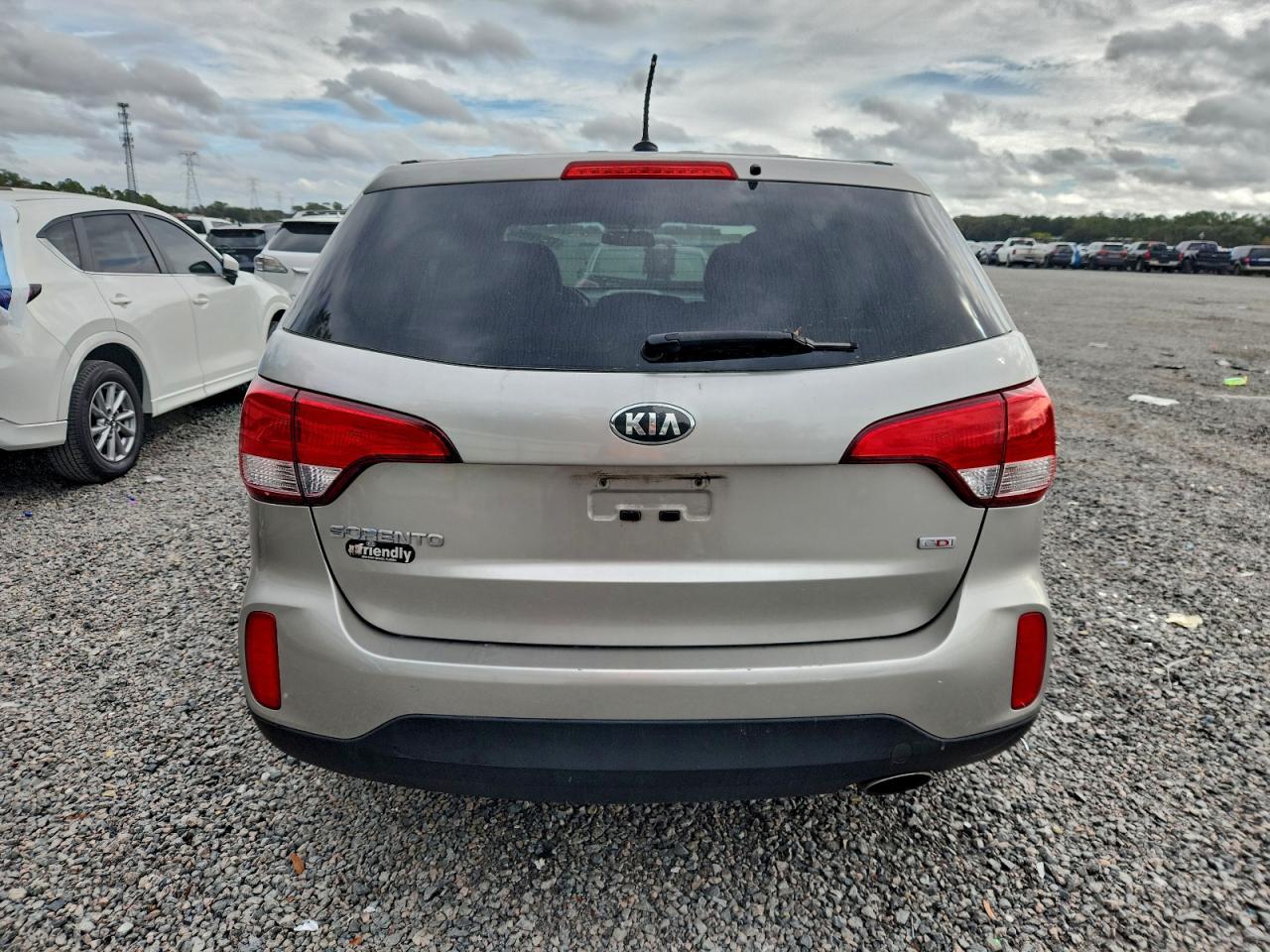 2015 KIA SORENTO