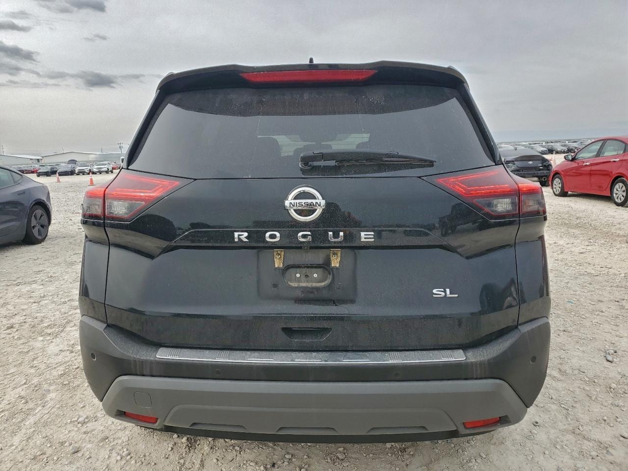 2021 NISSAN ROGUE